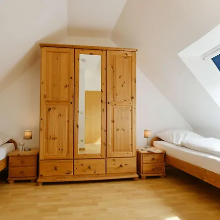 Ferienhaeuser Jadehoern Heiler Hus Dom wakacyjny